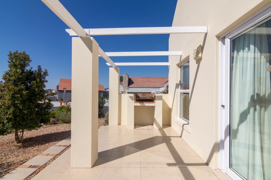 3 Bedroom Property for Sale in Laaiplek Western Cape